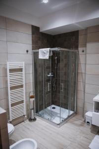 
A bathroom at Hotel Bacchus
