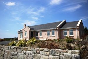 Gallery image of The Uplands in Spiddal