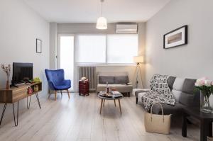 Setusvæði á Premium Homes by Athens Stay