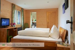 Voodi või voodid majutusasutuse Hotel Waldrand toas
