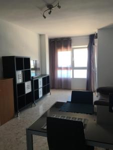 Imagen de la galería de Bonito Apartamento frente al mar, en Ceuta