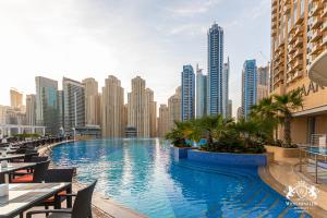 Bazén v ubytování Westminster Dubai Marina nebo v jeho okolí