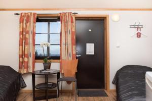 صورة لـ Aalesund Airport Hotel في Ytterland