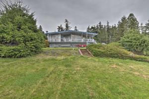 Zahrada ubytování Bayfront Home - Take Ferry to the San Juan Islands