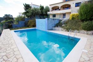 The swimming pool at or close to Club Villamar - Sport