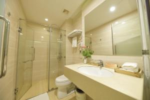 Koupelna v ubytování Hanoi HM Boutique Hotel