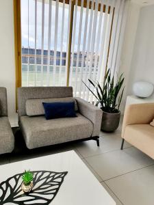 Afbeelding uit fotogalerij van Appart'Hôtel Luxapparts in Besançon