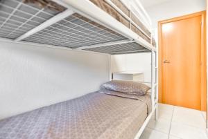 Posteľ alebo postele v izbe v ubytovaní Calafell Playa