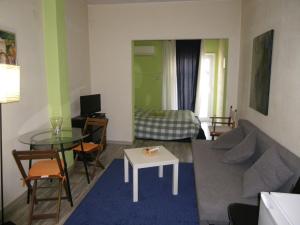 Posedenie v ubytovaní Mini suite neighboring the center