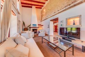 Posedenie v ubytovaní Villa Font Xica Gran by Sealand Villas