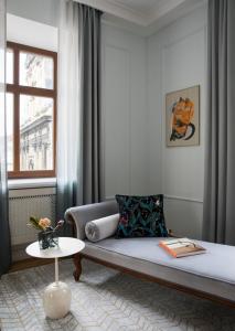Posezení v ubytování Leopolis Hotel