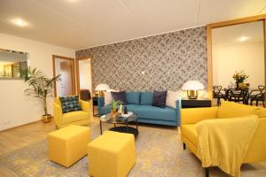Posezení v ubytování Tallinn City Apartments Roosikrantsi