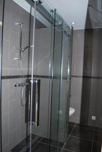Koupelna v ubytování Le Chalet à Bonnerue