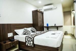 Postel nebo postele na pokoji v ubytování Hotel Delma + 10 fotografií
