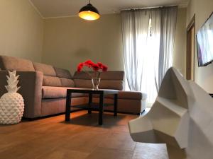 A seating area at Lettera Living Penthouse