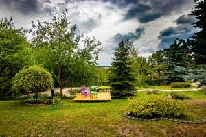 Vonkajšia záhrada v ubytovaní Boutique Hotel SwissHouse