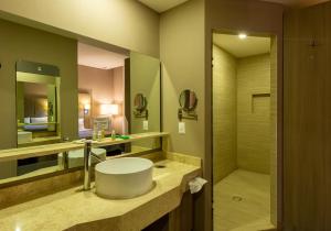 O baie la Hotel Glow Point - Mulza