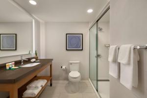 Koupelna v ubytování Hyatt Place Tucson Central