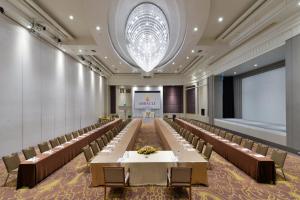 Der Geschäftsbereich oder Konferenzraum in der Unterkunft Miracle Grand Convention Hotel