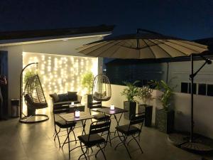 Patio nebo venkovní prostory v ubytování Radlett Residences Hotel - Tuguegarao