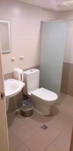 Koupelna v ubytování Unic Hotel