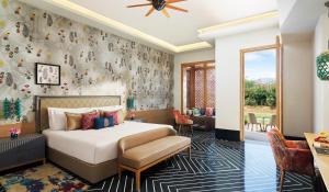 Taj Devi Ratn Resort & Spa, Jaipur的休息区