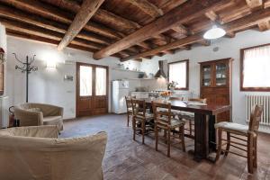 Imagen de la galería de Country house pisani 120SQM, en Pernumia