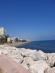 Zdjęcie z galerii obiektu Apartamento Rocachica 103 Bajondillo w mieście Torremolinos +36 zdjęć