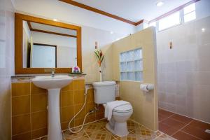 Ένα μπάνιο στο Loei Village Hotel