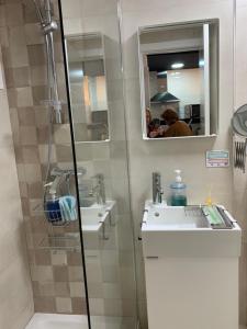Ein Badezimmer in der Unterkunft Luxury estudio Júpiter minerva