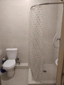 Bilik mandi di Квартира в ЖК Атриум +4 gambar