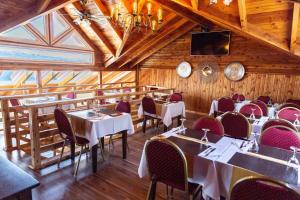 Restaurace v ubytování Sol del Nahuel - Hotel & Spa