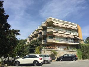 The building in which Az apartmant is located