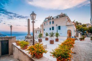 Zdjęcie z galerii obiektu CASA CHIARINA breathtaking sea view w mieście Ravello