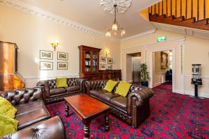 
The lobby or reception area at Castle Hotel
