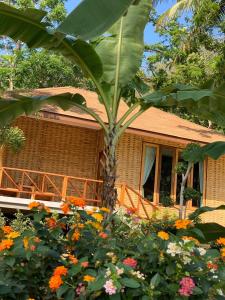 Zahrada ubytování Thiwson Beach Resort - SHA Extra Plus
