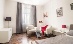 Posedenie v ubytovaní BASTINICA Superior Apartment, OLD TOWN in City CENTER