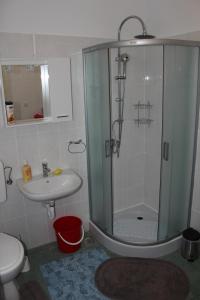 Kúpeľňa v ubytovaní Apartment MIS Floura