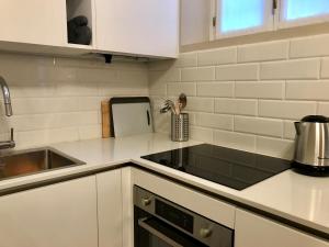 Kuchyňa alebo kuchynka v ubytovaní Porta Ticinese Apartment