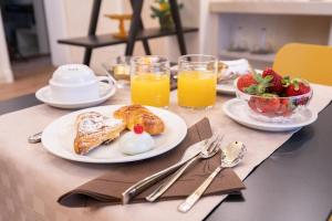 Jedlo v ubytovaní bed & breakfast alebo blízkom okolí