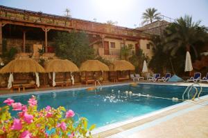 Bazén v ubytování Naama Blue Hotel nebo v jeho okolí