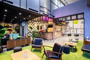 ibis Styles Bekasi Jatibening的休息区