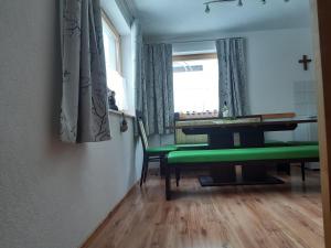 Biliár nebo kulečník v ubytování Apart Midi
