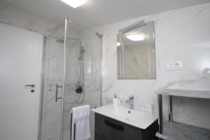 Fotografie z fotogalerie ubytování Luxury apartment Navi v destinaci Podstrana