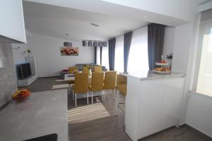 Fotografie z fotogalerie ubytování Luxury apartment Navi v destinaci Podstrana