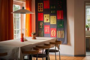 Dining area sa guest house