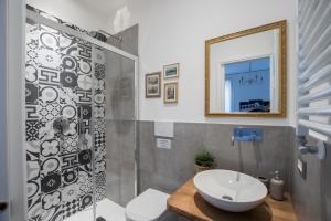 Kúpeľňa v ubytovaní Biennale Apartments Venice + 33 fotografií