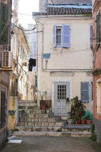 The building in which Az apartmant is located