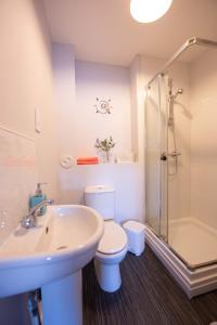 Gallery image of PREMIER - Wishaw En-Suite Apartment in Wishaw