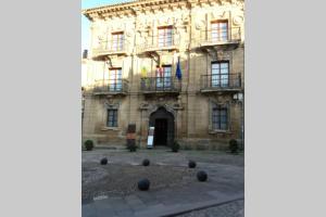 Budynek, w którym mieści się apartament